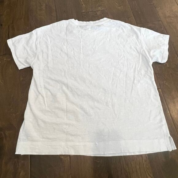 Old Navy Women’s White Boxy Tee Size Medium Split Hem Relaxed Fit T-Shirt EUC - Picture 2 of 6